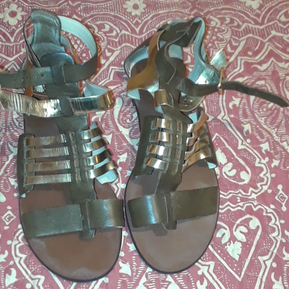Pre-Loved Trendy Sandals